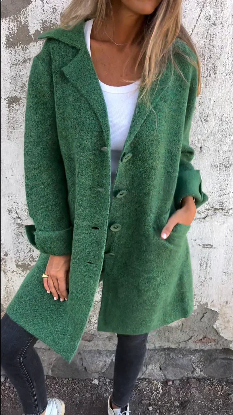 Stella | Wool coat with buttons