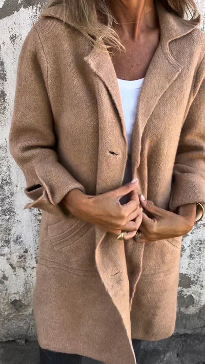 Stella | Wool coat with buttons