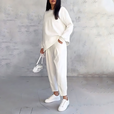 Isabeau | Comfortable Two Piece Set