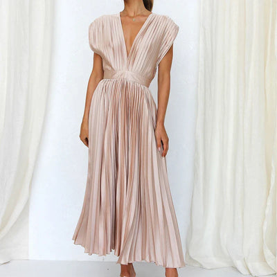 Hedwig | New women's dress with pleats, zip and sleeveless design